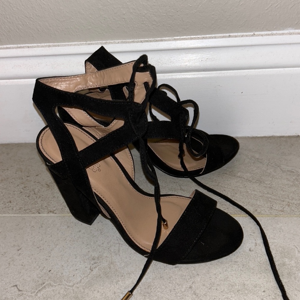 Black Charlotte Russe heels